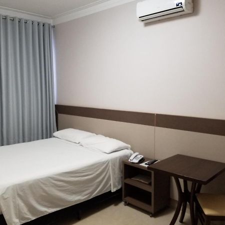 Hotel Cadori Paicandu Ngoại thất bức ảnh